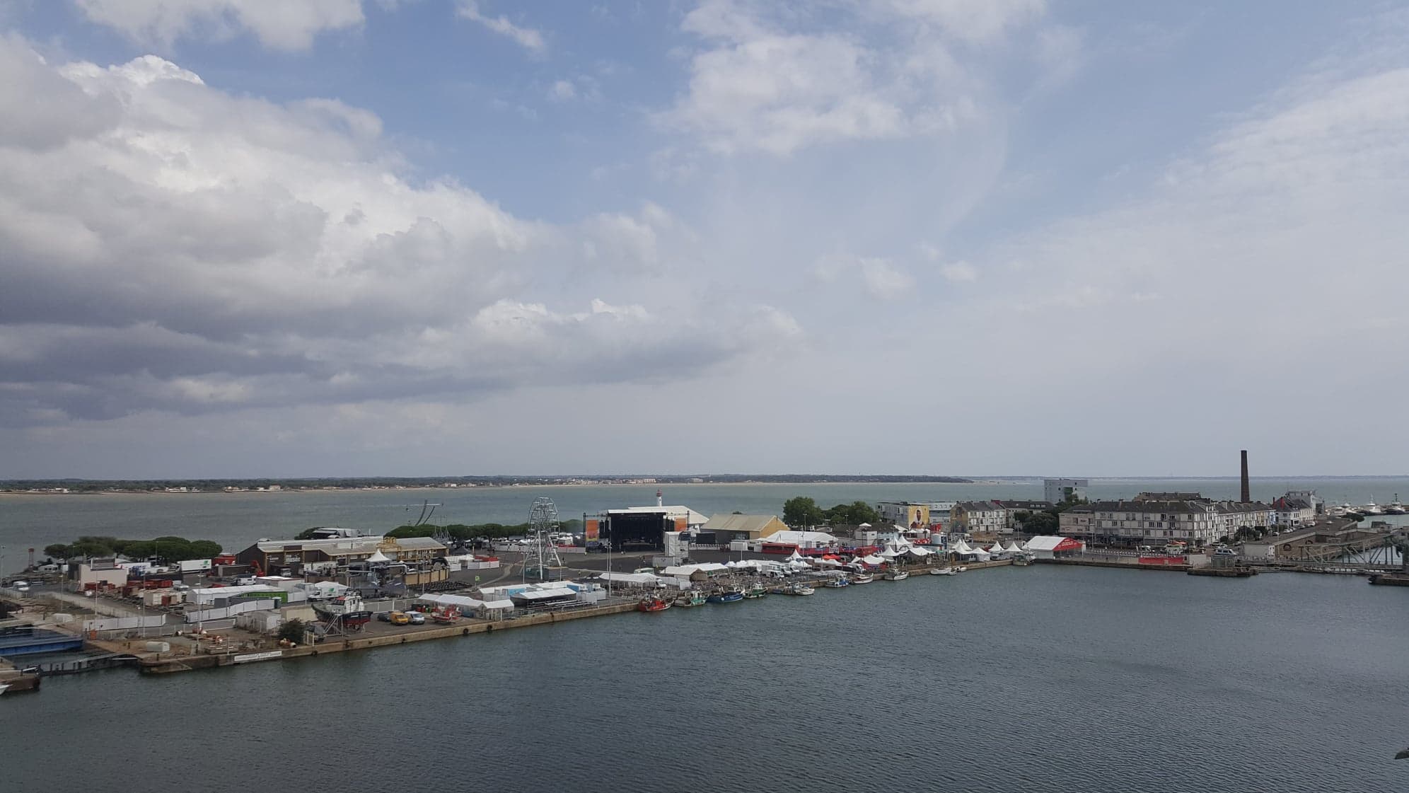 ESCALES 2019 vue port festival.jpg (155 KB)